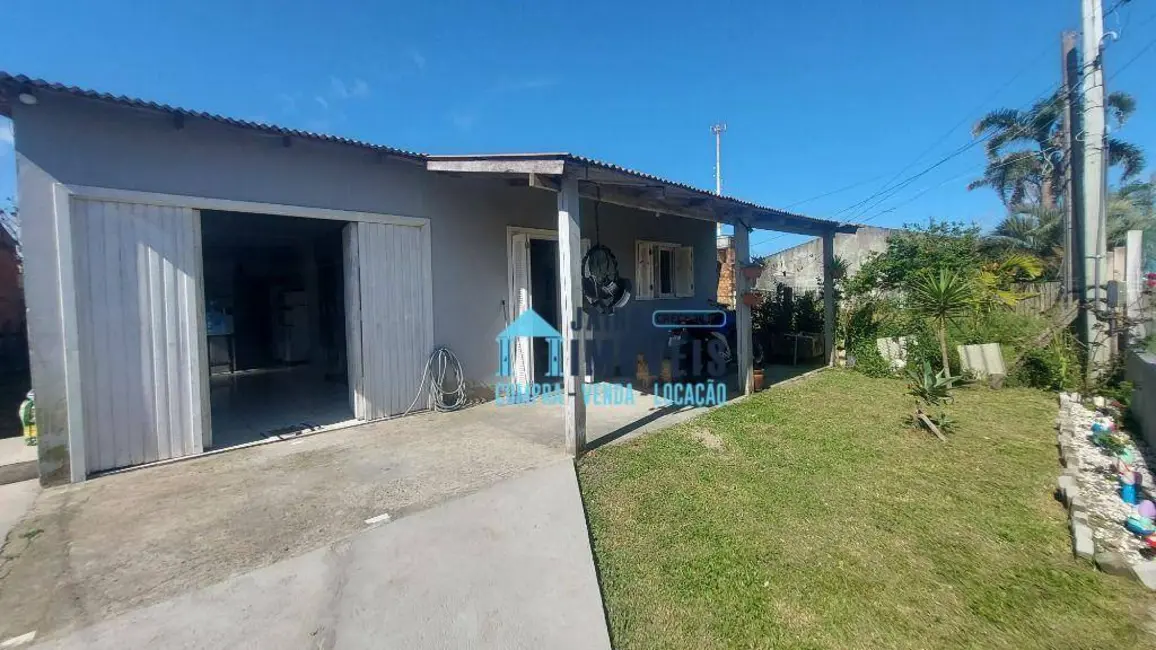 Foto 1 de Casa com 2 quartos à venda, 300m2 em Balneario Pinhal - RS