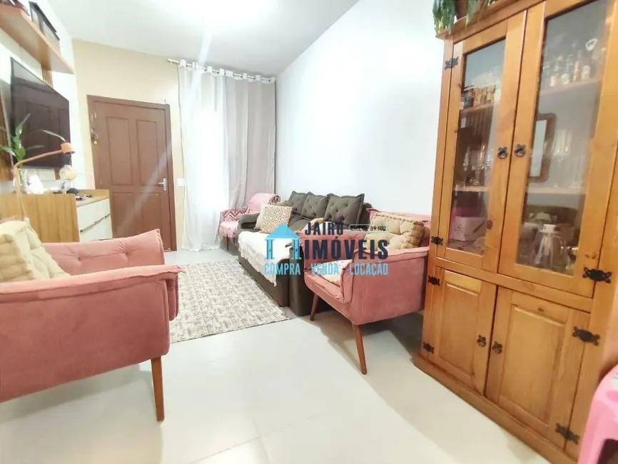 Foto 8 de Casa com 2 quartos à venda, 200m2 em Tramandai - RS