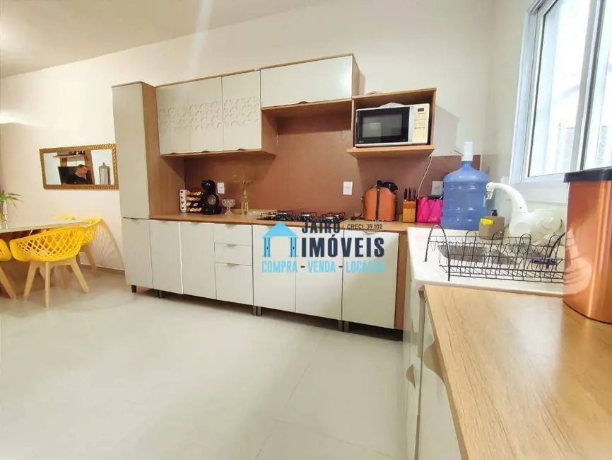 Foto 5 de Casa com 2 quartos à venda, 200m2 em Tramandai - RS