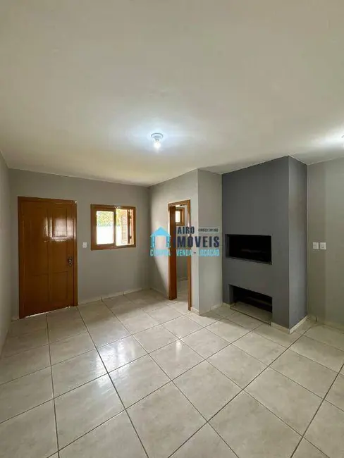 Casa com 3 quartos à venda, 300m2 em Tramandai - RS - imagem 4 Foto 4 de Casa com 3 quartos à venda, 300m2 em Tramandai - RS