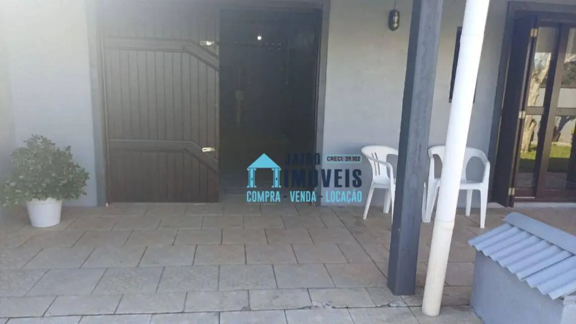 Foto 9 de Casa com 3 quartos à venda, 300m2 em Tramandai - RS