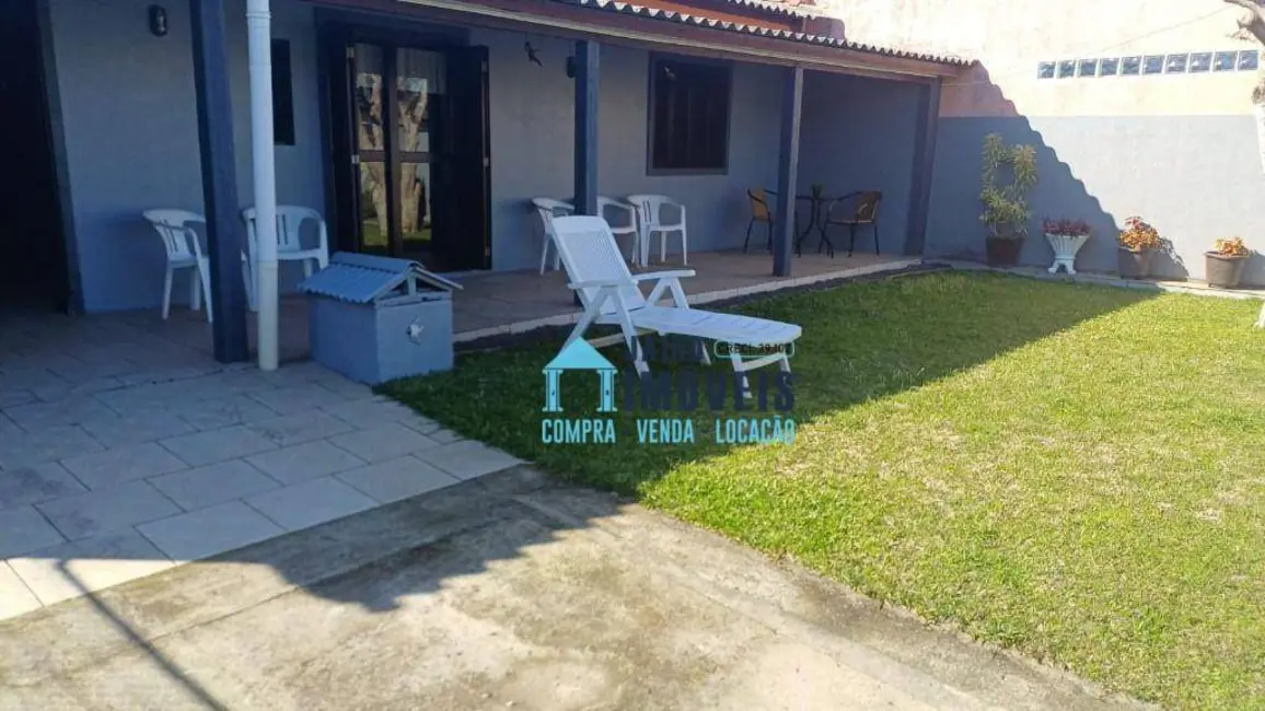 Foto 1 de Casa com 3 quartos à venda, 300m2 em Tramandai - RS