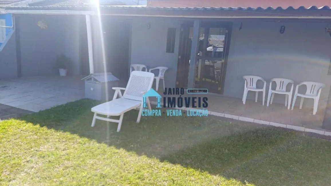 Foto 10 de Casa com 3 quartos à venda, 300m2 em Tramandai - RS