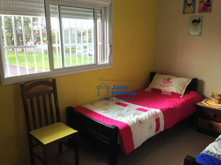 Foto 9 de Casa com 3 quartos à venda em Tramandai - RS