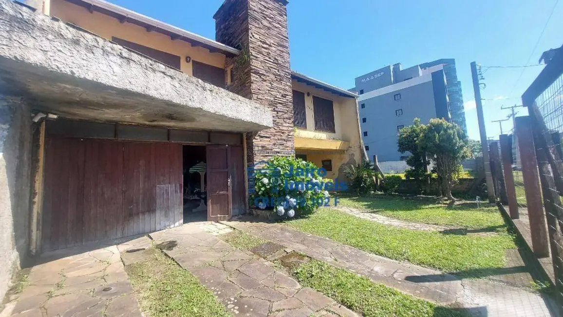 Casa com 5 quartos à venda em Centro, Tramandai - RS - imagem 6 Foto 6 de Casa com 5 quartos à venda em Centro, Tramandai - RS