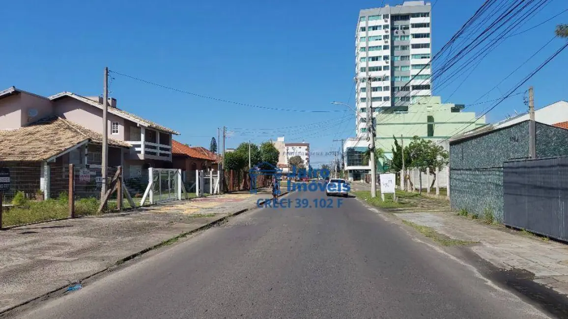 Casa com 5 quartos à venda em Centro, Tramandai - RS - imagem 3 Foto 3 de Casa com 5 quartos à venda em Centro, Tramandai - RS