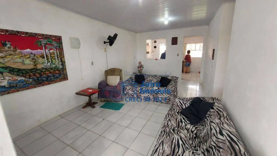 Casa com 2 quartos à venda, 375m2 em Cidreira - RS - imagem 4 Foto 4 de Casa com 2 quartos à venda, 375m2 em Cidreira - RS