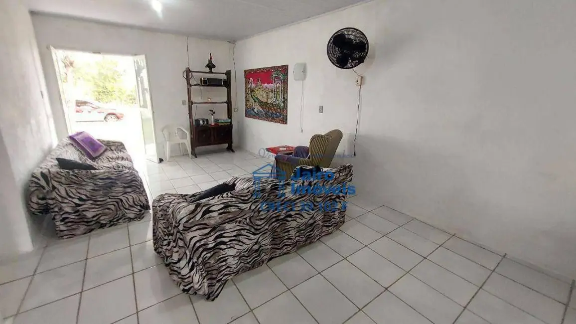 Casa com 2 quartos à venda, 375m2 em Cidreira - RS - imagem 6 Foto 6 de Casa com 2 quartos à venda, 375m2 em Cidreira - RS