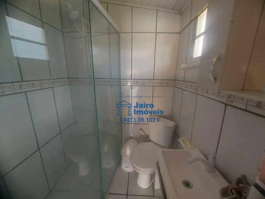 Foto 3 de Casa com 2 quartos à venda, 325m2 em Tramandai - RS