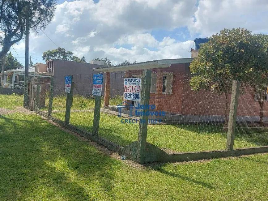 Foto 9 de Casa com 2 quartos à venda, 325m2 em Tramandai - RS