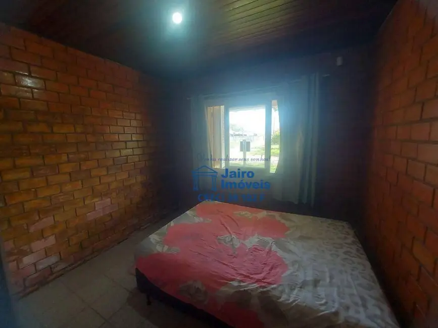 Foto 5 de Casa com 2 quartos à venda, 325m2 em Tramandai - RS