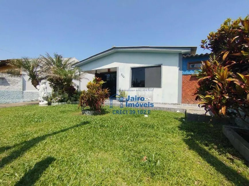 Foto 1 de Casa com 5 quartos à venda, 450m2 em Centro, Balneario Pinhal - RS