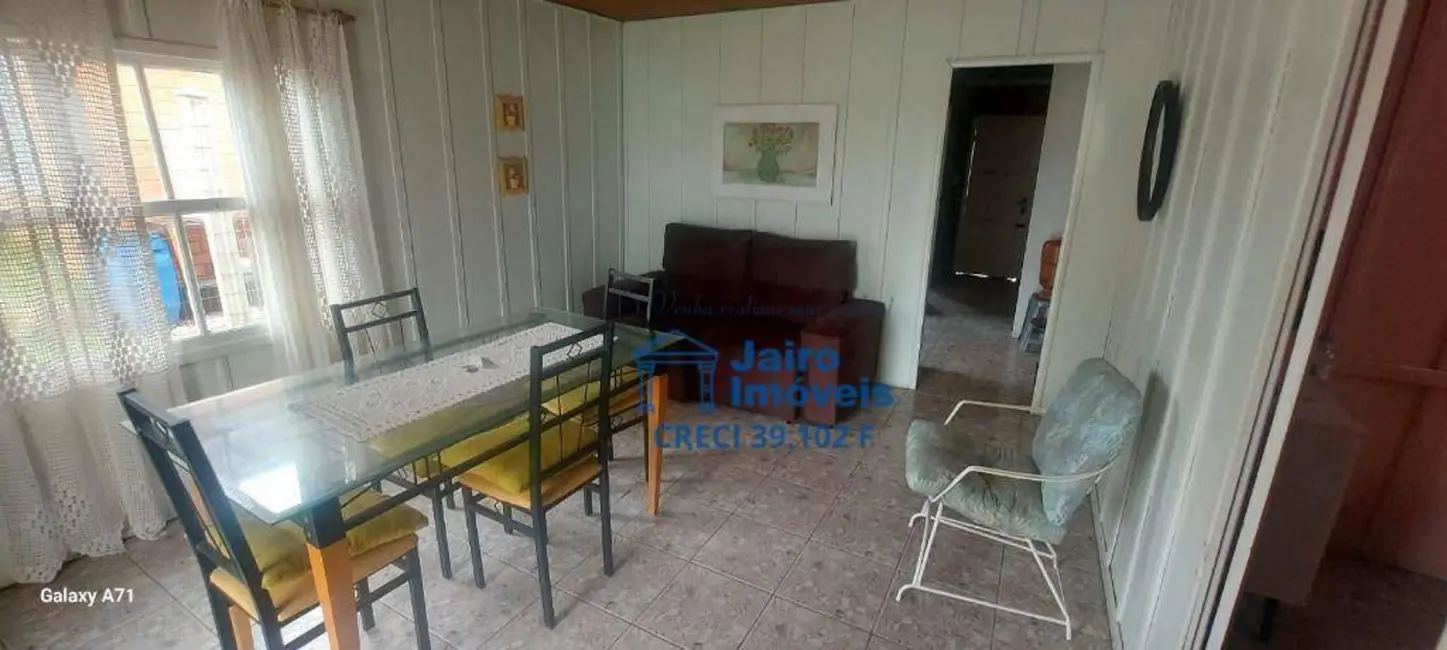 Casa com 4 quartos à venda, 360m2 em Tramandai - RS - imagem 2 Foto 2 de Casa com 4 quartos à venda, 360m2 em Tramandai - RS