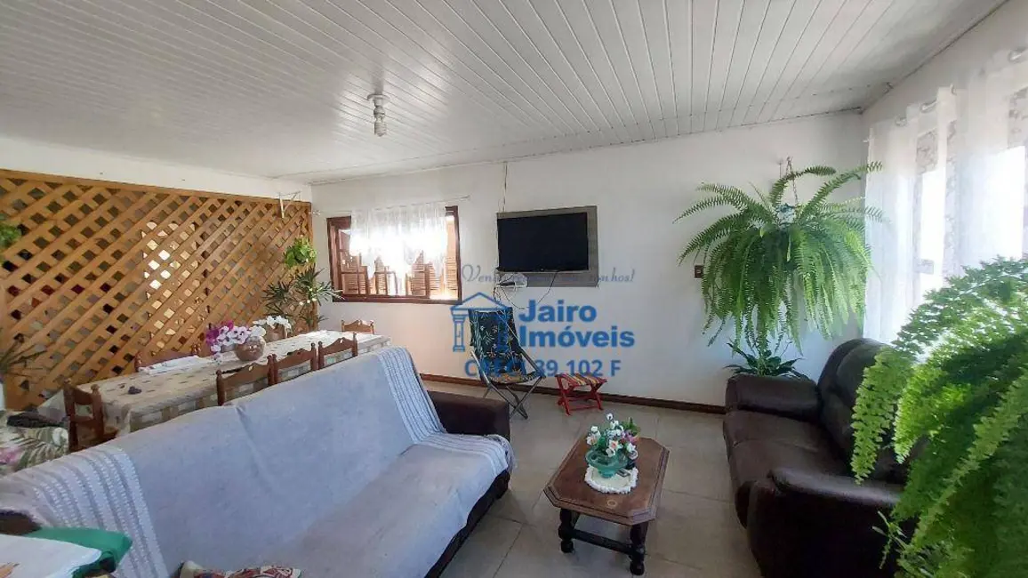 Foto 2 de Casa com 4 quartos à venda, 450m2 em Centro, Balneario Pinhal - RS
