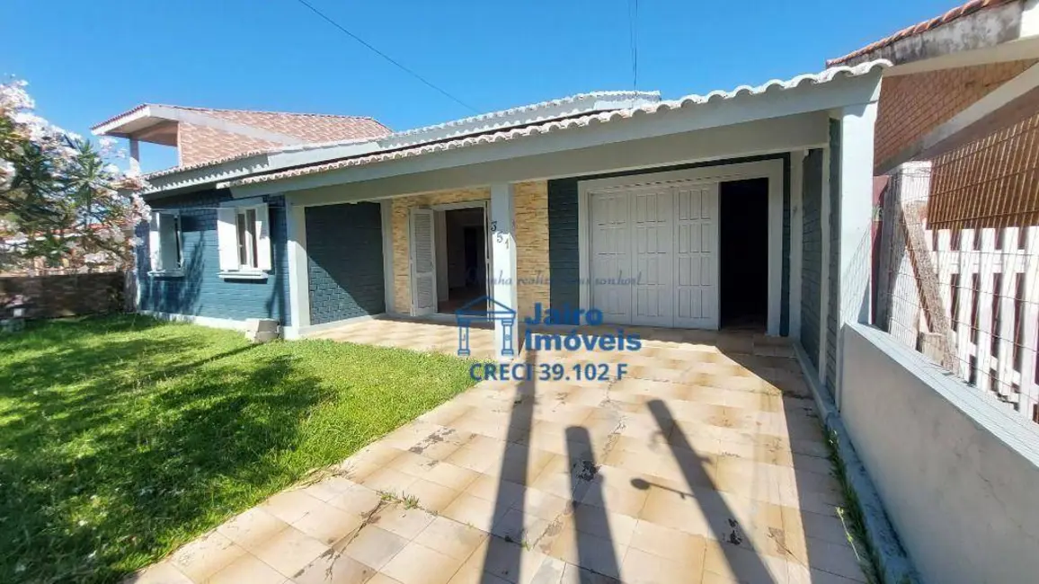 Foto 1 de Casa com 5 quartos à venda, 450m2 em Centro, Balneario Pinhal - RS