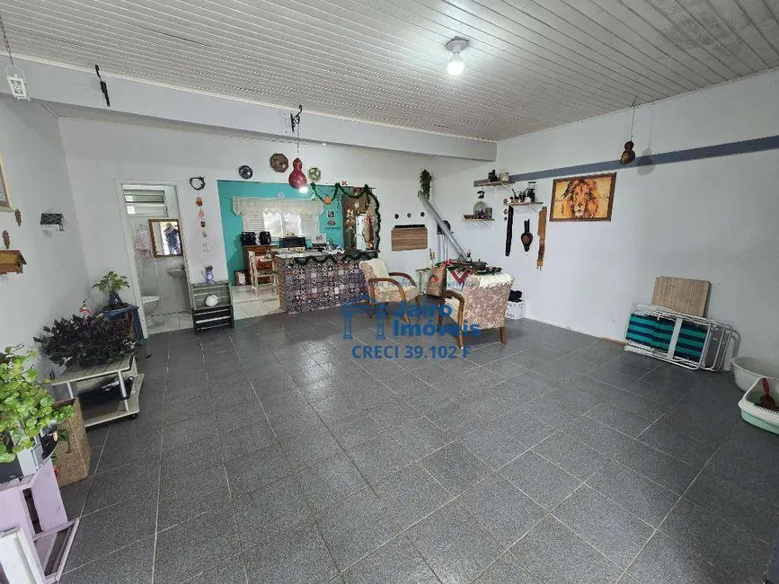 Foto 3 de Casa com 3 quartos à venda, 450m2 em Centro, Balneario Pinhal - RS