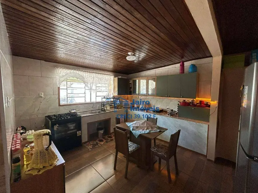 Casa com 2 quartos à venda, 300m2 em Centro, Cidreira - RS - imagem 8 Foto 8 de Casa com 2 quartos à venda, 300m2 em Centro, Cidreira - RS