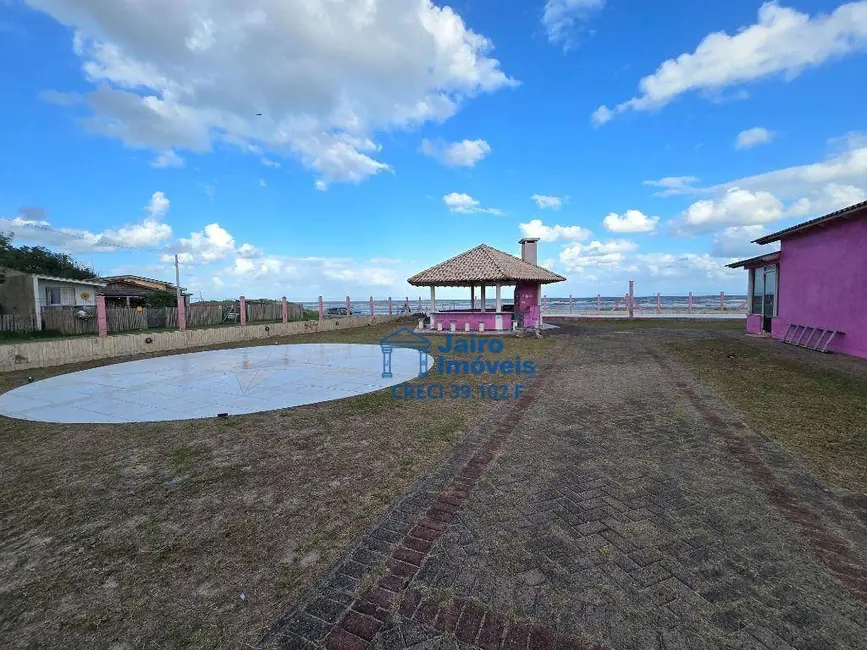 Casa com 2 quartos à venda, 300m2 em Cidreira - RS - imagem 7 Foto 7 de Casa com 2 quartos à venda, 300m2 em Cidreira - RS