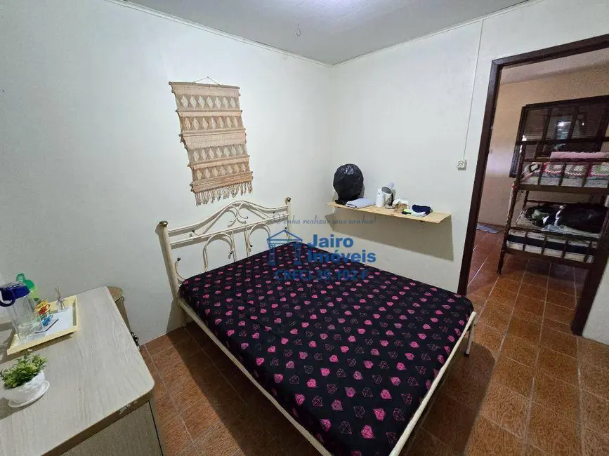 Casa com 3 quartos à venda, 300m2 em Balneario Pinhal - RS - imagem 8 Foto 8 de Casa com 3 quartos à venda, 300m2 em Balneario Pinhal - RS