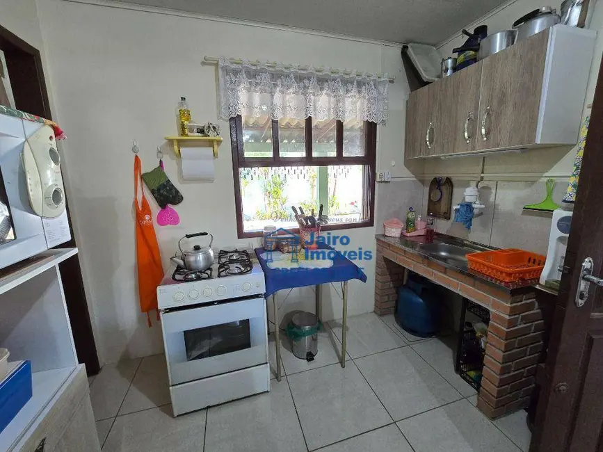 Casa com 3 quartos à venda, 300m2 em Balneario Pinhal - RS - imagem 7 Foto 7 de Casa com 3 quartos à venda, 300m2 em Balneario Pinhal - RS