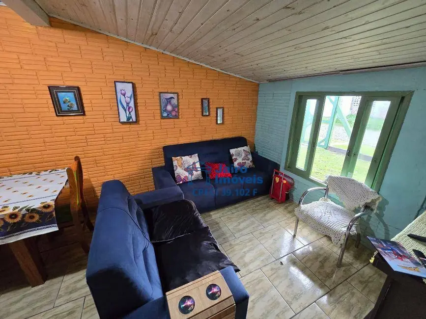 Foto 4 de Casa com 4 quartos à venda, 450m2 em Centro, Balneario Pinhal - RS