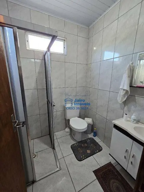 Casa à venda em Cidreira - RS - imagem 5 Foto 5 de Casa à venda em Cidreira - RS