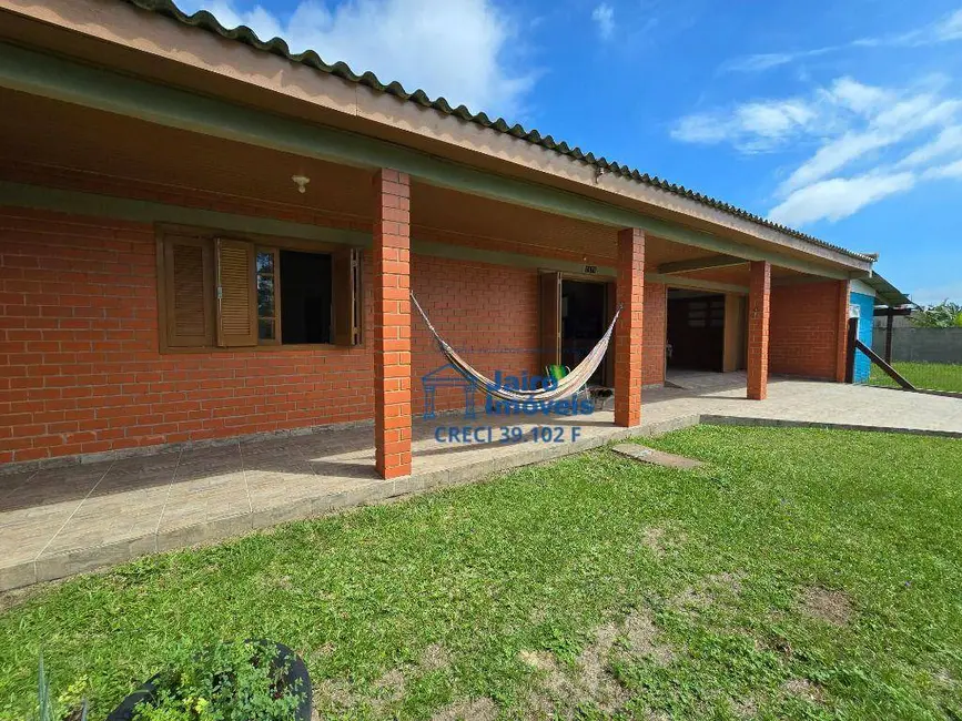 Foto 3 de Casa com 2 quartos à venda, 450m2 em Centro, Balneario Pinhal - RS