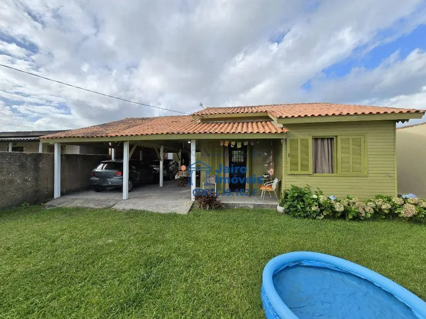 Foto 1 de Casa com 2 quartos à venda, 300m2 em Centro, Balneario Pinhal - RS