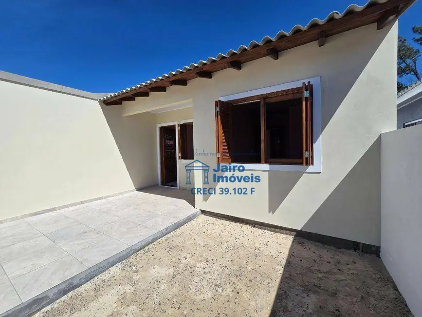 Casa com 2 quartos à venda, 150m2 em Cidreira - RS - imagem 2 Foto 2 de Casa com 2 quartos à venda, 150m2 em Cidreira - RS