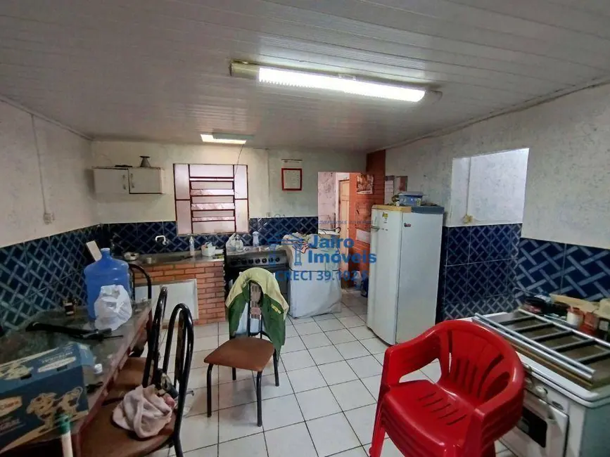 Foto 5 de Casa com 4 quartos à venda, 300m2 em Tramandai - RS