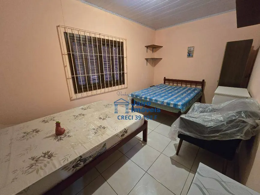 Casa com 3 quartos à venda, 300m2 em Cidreira - RS - imagem 7 Foto 7 de Casa com 3 quartos à venda, 300m2 em Cidreira - RS