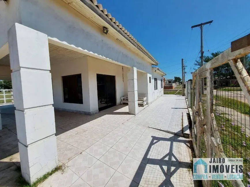 Foto 1 de Casa com 2 quartos à venda, 360m2 em Centro, Balneario Pinhal - RS