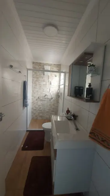 Casa com 4 quartos à venda em Centro, Tramandai - RS - imagem 9 Foto 9 de Casa com 4 quartos à venda em Centro, Tramandai - RS