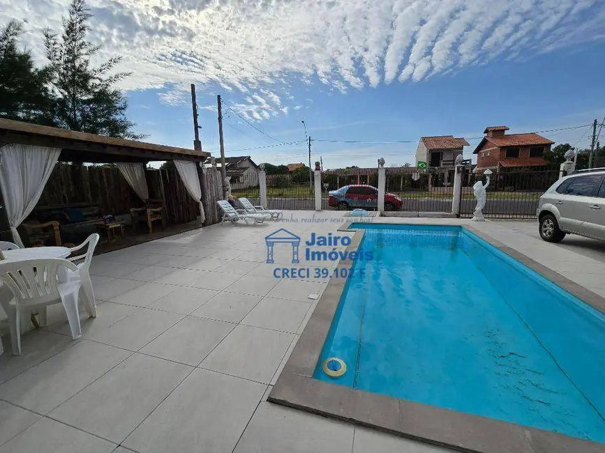 Foto 3 de Casa com 3 quartos à venda, 450m2 em Centro, Balneario Pinhal - RS