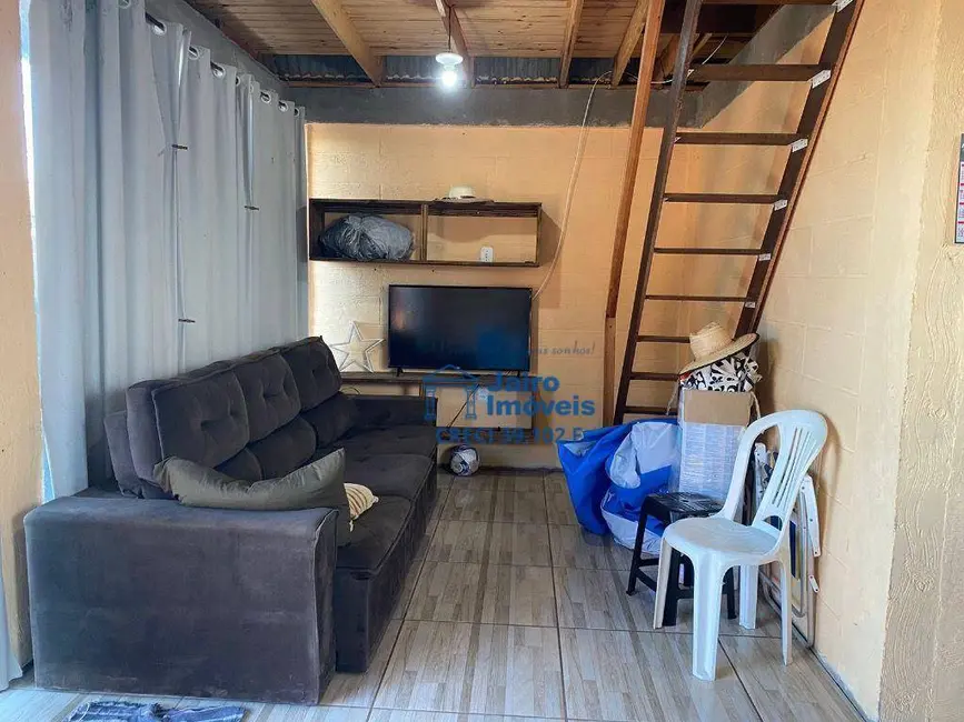 Casa com 2 quartos à venda, 450m2 em Tramandai - RS - imagem 2 Foto 2 de Casa com 2 quartos à venda, 450m2 em Tramandai - RS