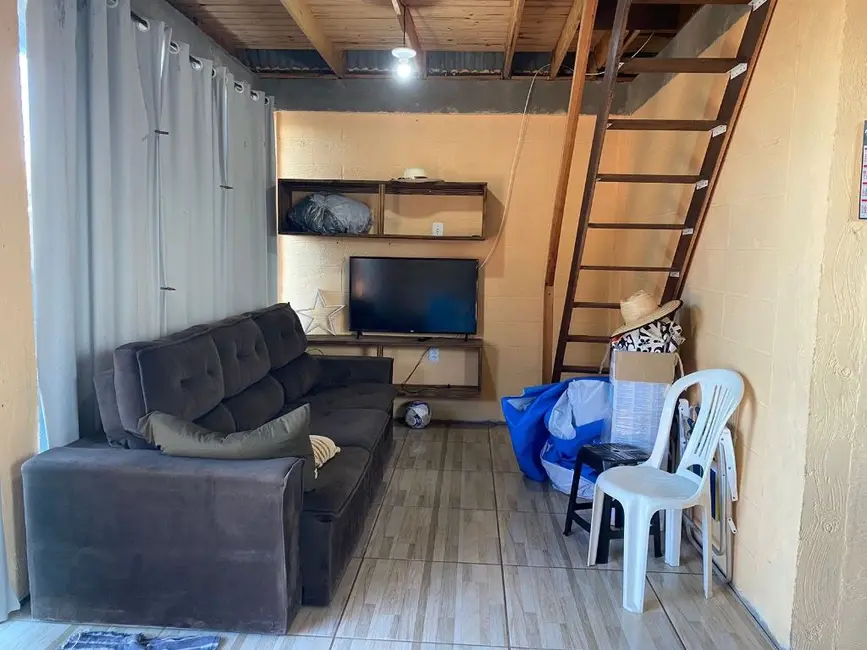 Casa com 2 quartos à venda, 450m2 em Tramandai - RS - imagem 2 Foto 2 de Casa com 2 quartos à venda, 450m2 em Tramandai - RS