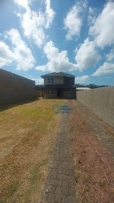 Foto 2 de Casa com 3 quartos à venda em Tramandai - RS