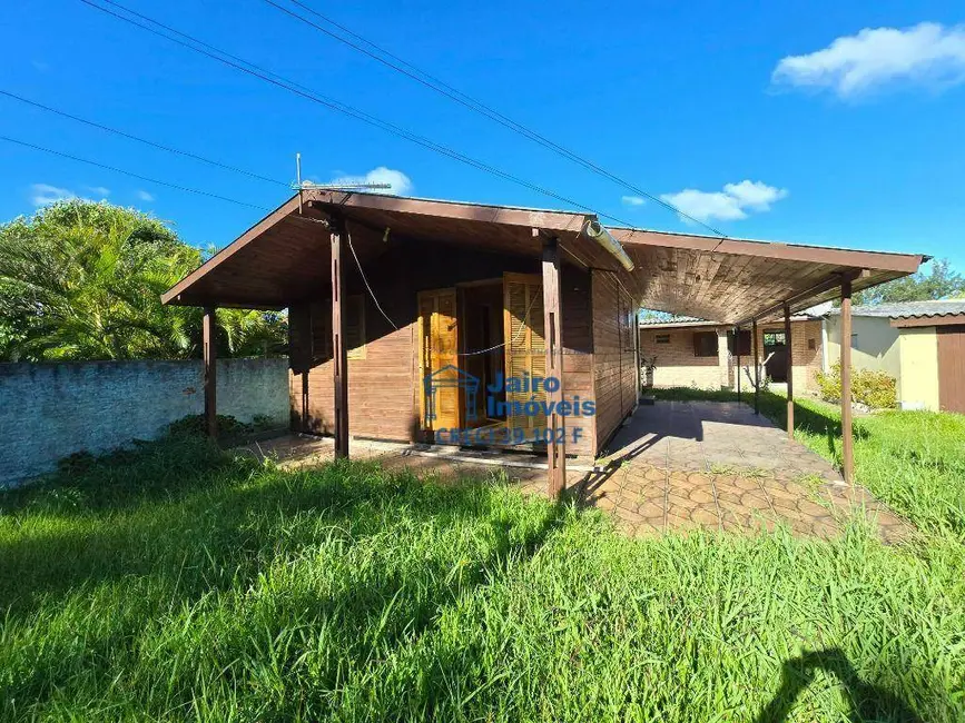 Foto 1 de Casa com 4 quartos à venda, 450m2 em Centro, Balneario Pinhal - RS