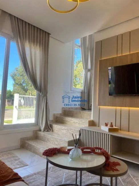 Sobrado com 2 quartos à venda, 97m2 em Centro, Imbe - RS - imagem 4 Foto 4 de Sobrado com 2 quartos à venda, 97m2 em Centro, Imbe - RS