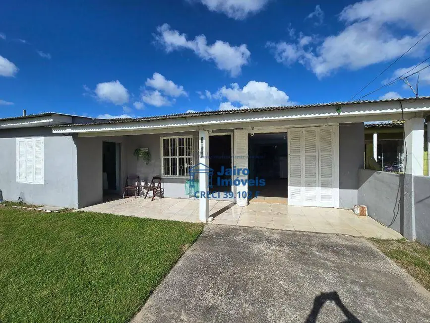 Foto 2 de Casa com 3 quartos à venda, 360m2 em Centro, Balneario Pinhal - RS
