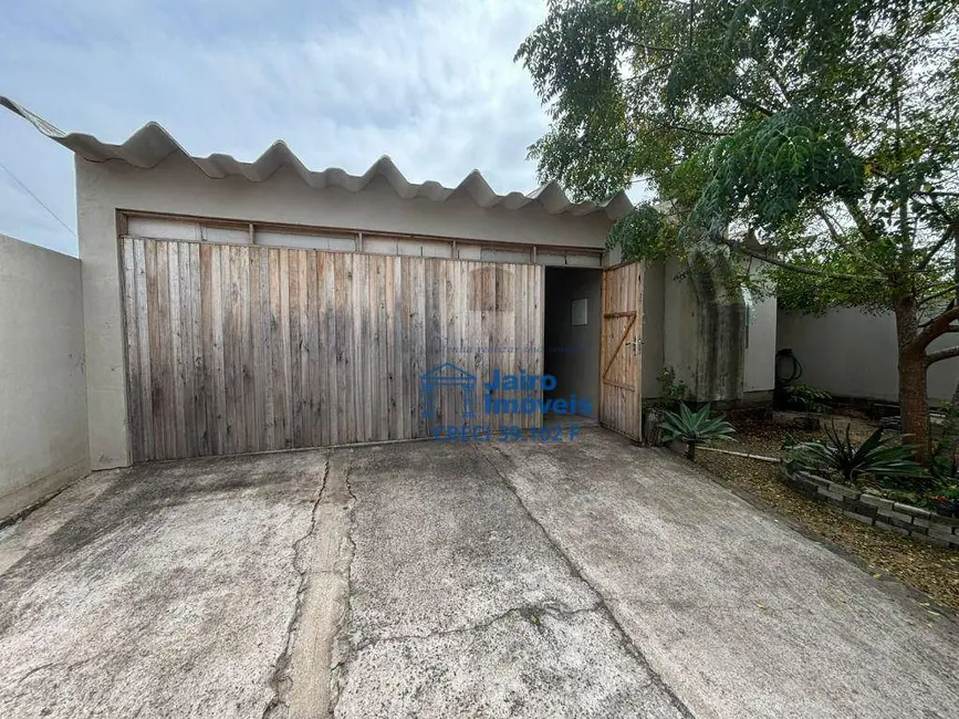 Foto 1 de Casa com 3 quartos à venda, 300m2 em Centro, Cidreira - RS