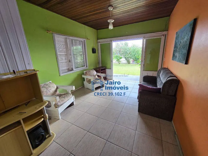 Casa com 3 quartos à venda, 300m2 em Centro, Palmares Do Sul - RS - imagem 7 Foto 7 de Casa com 3 quartos à venda, 300m2 em Centro, Palmares Do Sul - RS