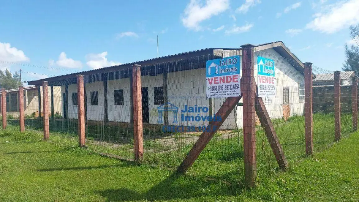 Foto 2 de Casa com 5 quartos à venda, 375m2 em Cidreira - RS