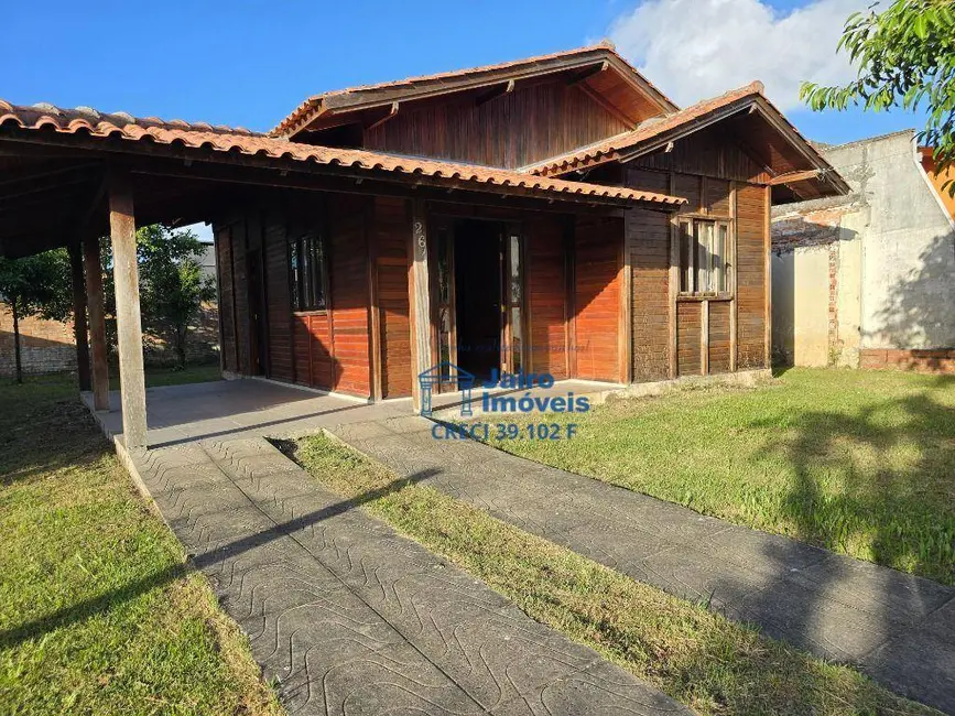 Casa com 2 quartos à venda em Tramandai - RS - imagem 1 Foto 1 de Casa com 2 quartos à venda em Tramandai - RS