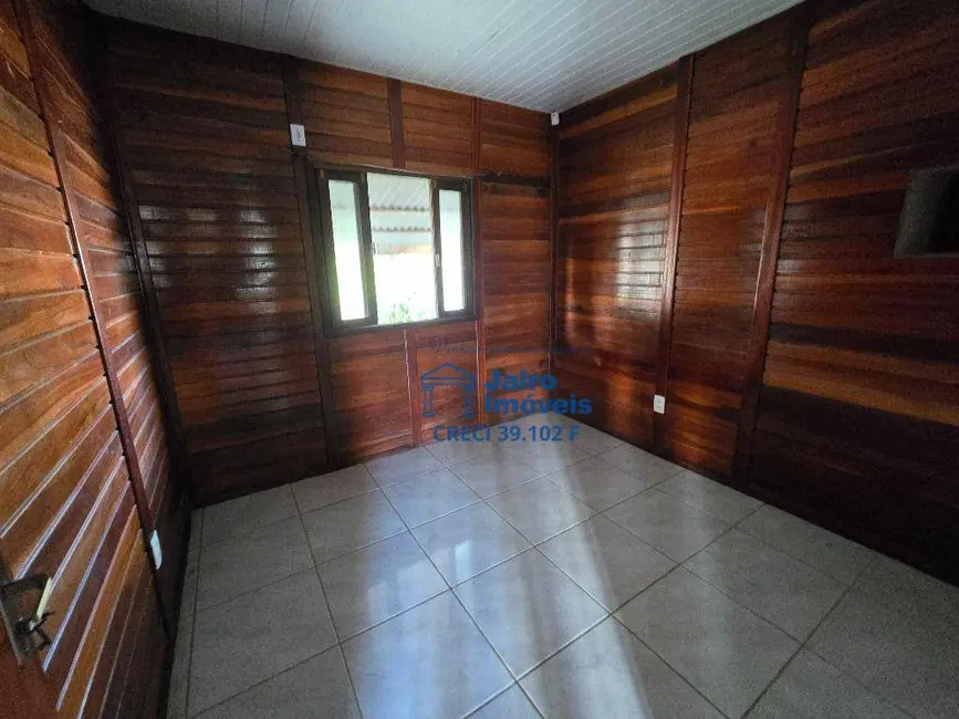 Casa com 2 quartos à venda em Tramandai - RS - imagem 8 Foto 8 de Casa com 2 quartos à venda em Tramandai - RS