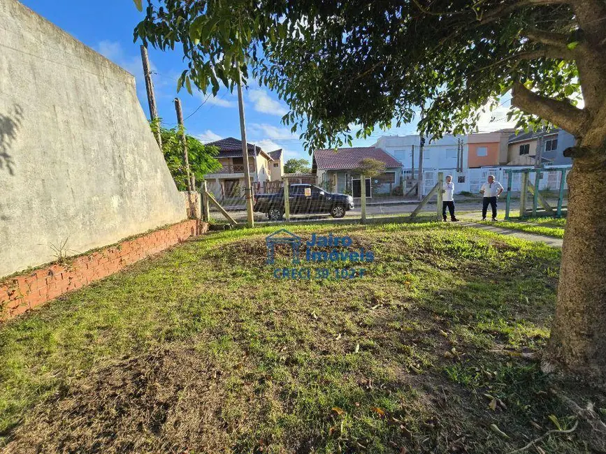 Casa com 2 quartos à venda em Tramandai - RS - imagem 4 Foto 4 de Casa com 2 quartos à venda em Tramandai - RS