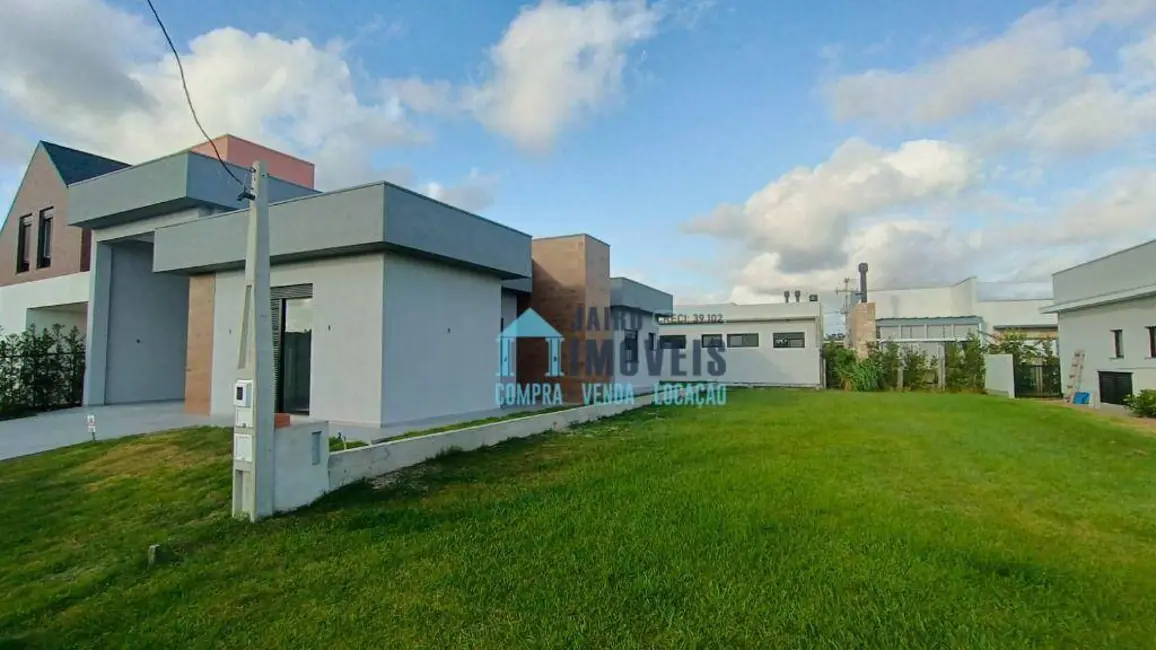Foto 2 de Casa de Condomínio com 3 quartos à venda, 151m2 em Tramandai - RS