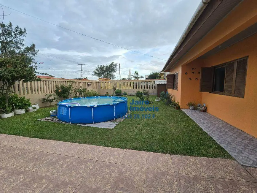 Foto 2 de Casa com 4 quartos à venda, 450m2 em Centro, Balneario Pinhal - RS