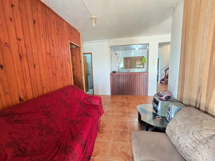 Sobrado com 2 quartos à venda, 300m2 em Balneario Pinhal - RS - imagem 4 Foto 4 de Sobrado com 2 quartos à venda, 300m2 em Balneario Pinhal - RS