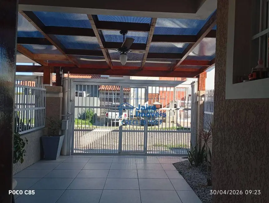 Sobrado com 2 quartos à venda em Centro, Tramandai - RS - imagem 2 Foto 2 de Sobrado com 2 quartos à venda em Centro, Tramandai - RS